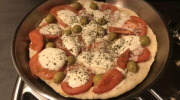 Die erste Pizza 08.12.21 Xàbia / Jávea