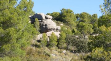 Felsformationen 12.12.21 Yecla “ Monte Arabí „