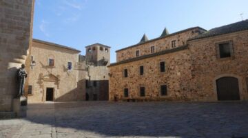 Casceres Plaza de Santa Maria Palacio de los Golfines de Abajo