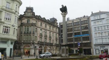 Lugo Plaza Santa Domingo