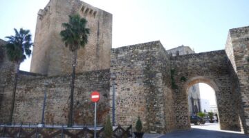 Olivenza Foso Muralla Medieval