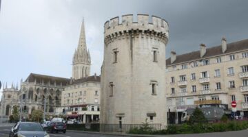 Caen Leroy Turm