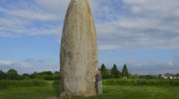 Menhir du Champ Dolent