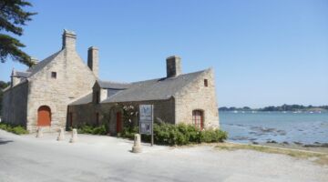 Arzon Wanderung Pen Castel