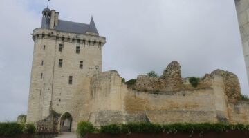 Chinon Schloss