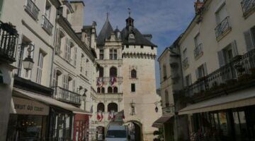 Loches Porte Picois u. Rathaus