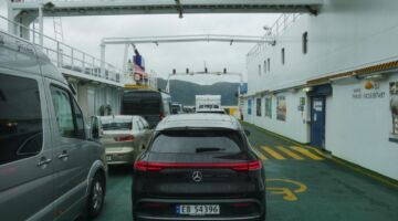 Fähre Kopernes Årvika