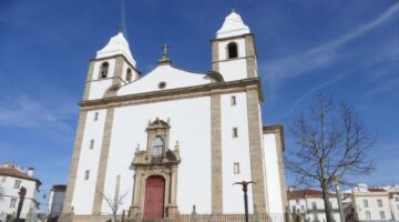 Castelo de Vide Igreja St. Maria da Devesa