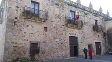 Palacio de las Veletas Museo de Cáceres