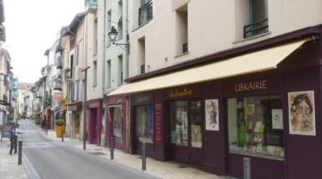 Gap La rue Jean Eymar