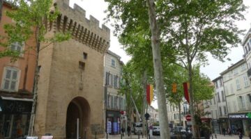 Salon-de-Provence Tour du Bourg-Neuf