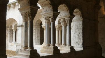 Abbaye de Montmajour Kreuzgang