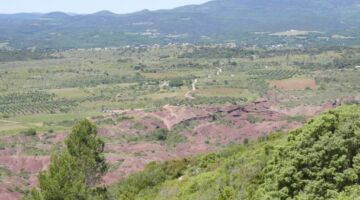 Ruffes du Salagou Felsen von Salagou