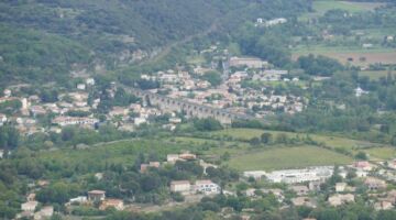 Bédarieux Pic de Tantajo, großes Viadukt