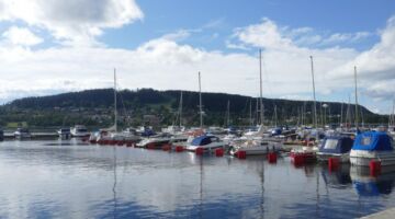Östersund Hafen mit Insel Frösön