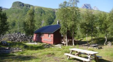 Steindalsbreen Steindalshytta