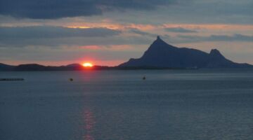 Sonnenuntergang am Stellplatz Lia