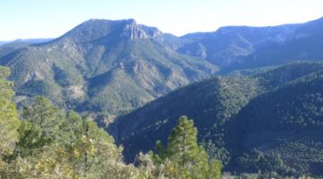 Peña del Olivar-Piedra del Agujero