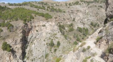 Canillas de Aceituno Sendero el Saltillo