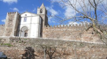 Mourão Igreja Matriz de Nossa Senhora das Candeias