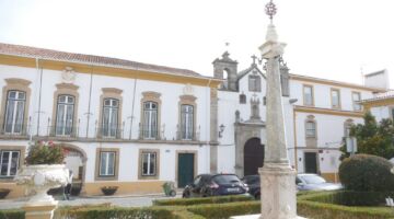 Nisa Pranger und Igreja da Misericórdia