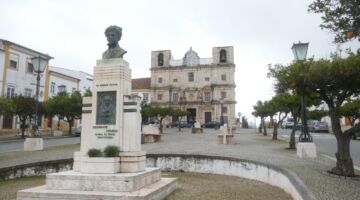 Vila Viçosa Igreja de S. João Evangelista