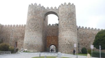 Ávila Puerta de San Vicente