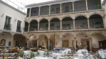 Ávila Palacio de Los Velada