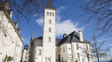 Pau Parlament von Navarra