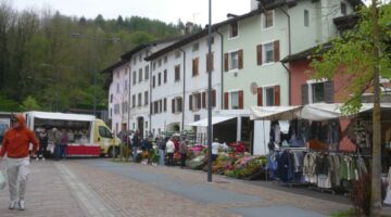 Markt in Pergine Valsungana