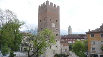 Trient Torre Vanga