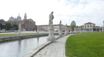 Padua Prato della Valle mit Basilika Santa Giustina