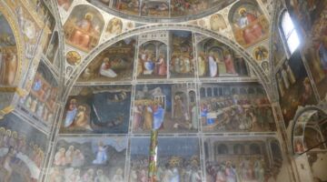 Padua Dom Baptisterium