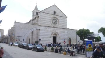 Assisi Basilica di S. Chiara
