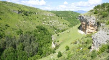 Roccamorice Wanderung Eremo di San Bartolomeo in Legio