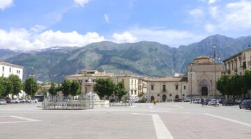 Sulmona Piazza Garibaldi