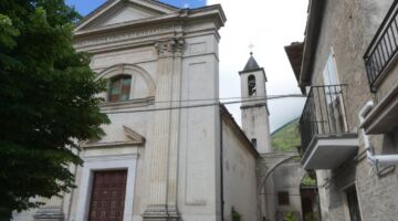 Pettorano sul Gizio Kirche Chiesa di San Dionisio