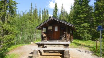 Hütte bei Lillälven