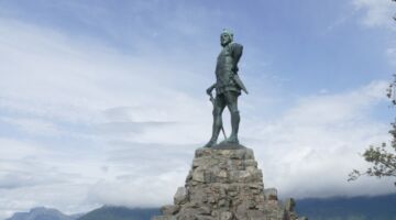 Vangsnes Fritjov-Statue