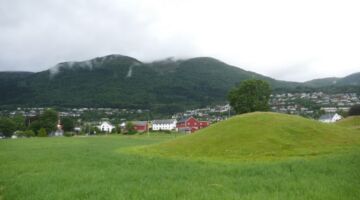 Nordfjordeid Kongegrav i Nordfjord