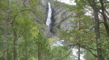 Rundwanderung Åmotan Svøufallet